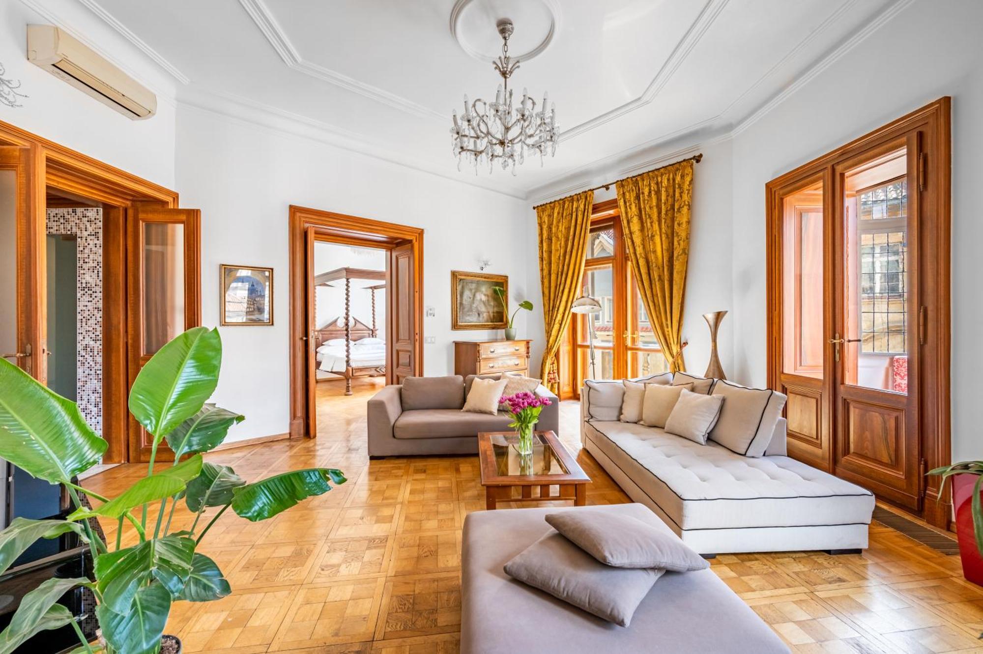 Malostranska Residence, Prague